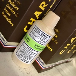 Elixir végétal des frères chartreux fabriqué au monastère
